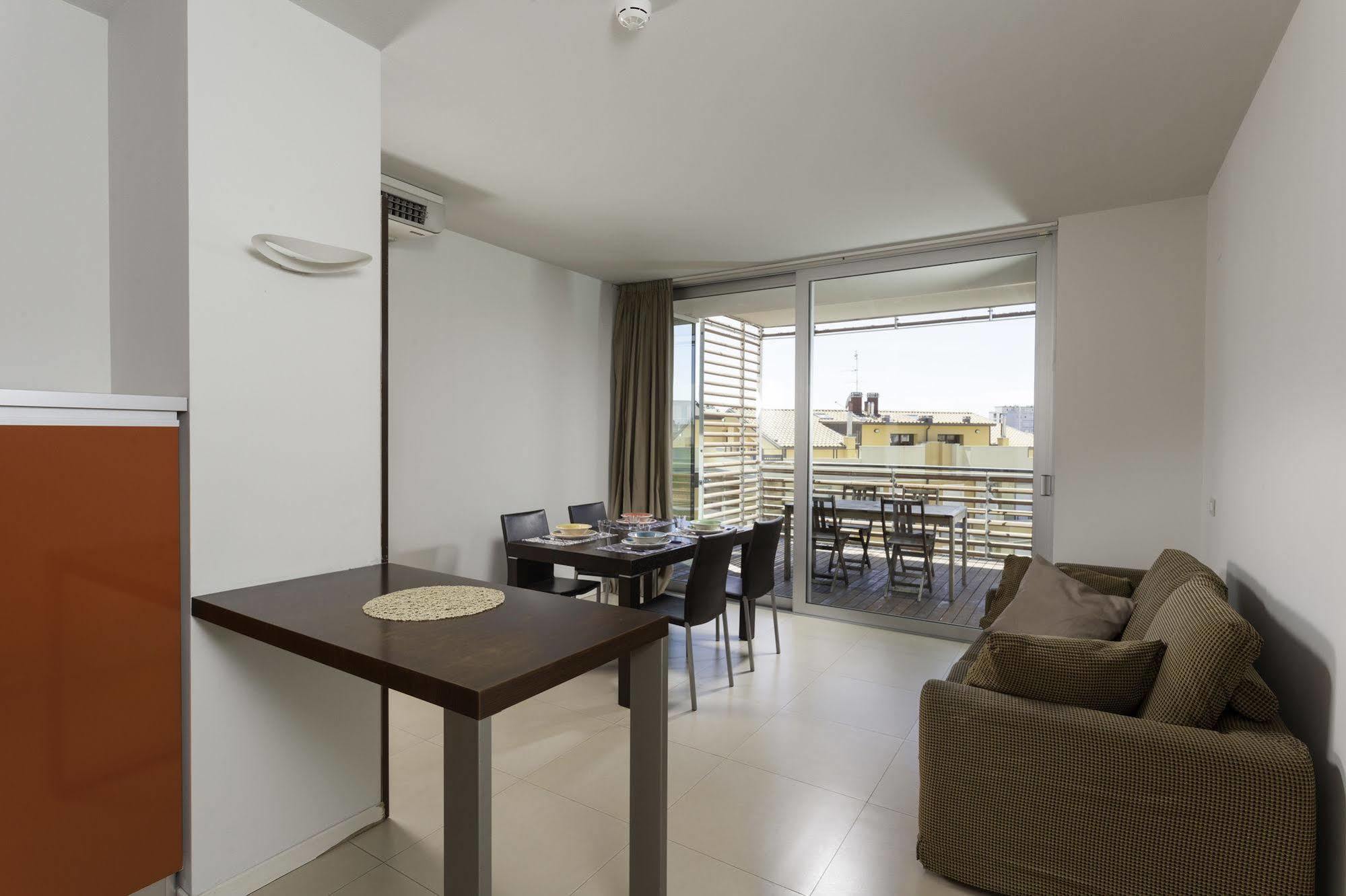 Residence Delfina Rimini Exterior foto